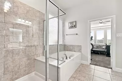8121 Loretta Day Drive, Arlington, TX 76002 - Photo 19