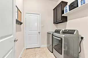 8121 Loretta Day Dr, Arlington, TX 76002 - Photo 33