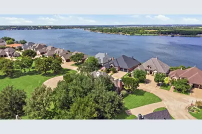 4201 Bluff View Drive, Granbury, TX 76048 - Photo 7