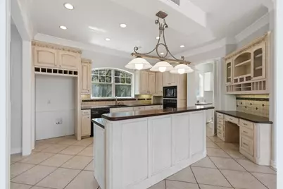 4201 Bluff View Drive, Granbury, TX 76048 - Photo 15