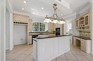 4201 Bluff View Dr, Granbury, TX 76048 - Photo 15