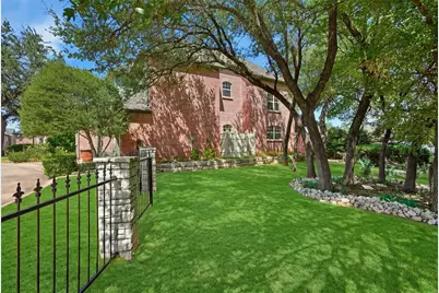 4201 Bluff View Drive, Granbury, TX 76048 - Photo 37