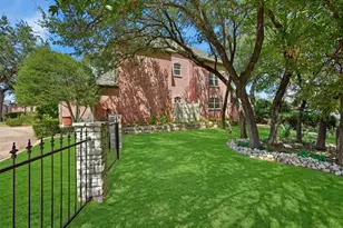 4201 Bluff View Dr, Granbury, TX 76048 - Photo 37