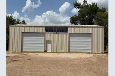 927 Main Street, Sulphur Springs, TX 75482 - Photo 1