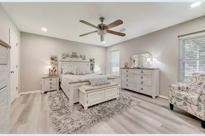 3713 Ridgewood Drive, Grand Prairie, TX 75052 - Photo 13