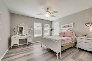 3713 Ridgewood Dr, Grand Prairie, TX 75052 - Photo 19