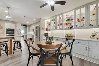3713 Ridgewood Drive, Grand Prairie, TX 75052 - Photo 11