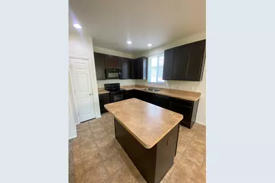 1721 Megan Creek Drive, Little Elm, TX 75068 - Photo 9
