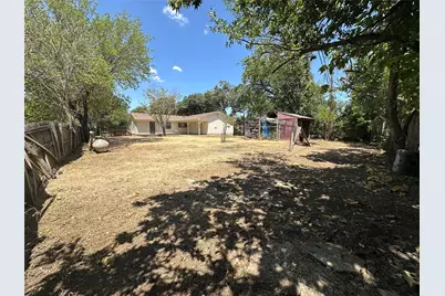 1000 Harris Drive, Euless, TX 76039 - Photo 17