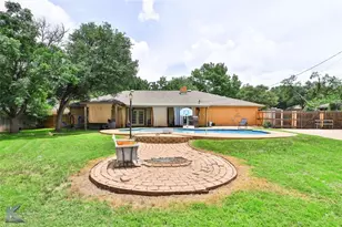 718 Green Valley Dr, Abilene, TX 79601 - Photo 21