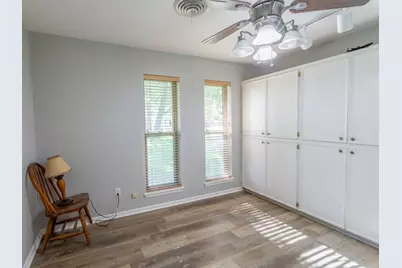 718 Green Valley Drive, Abilene, TX 79601 - Photo 13