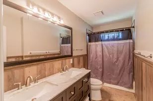 718 Green Valley Dr, Abilene, TX 79601 - Photo 17