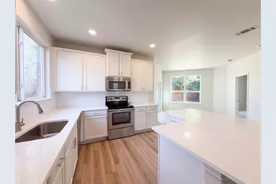 3933 Grizzly Hills Circle, Fort Worth, TX 76244 - Photo 7
