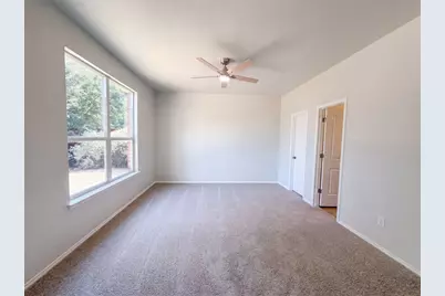 3933 Grizzly Hills Circle, Fort Worth, TX 76244 - Photo 15