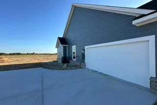 180 Horizon Rd, Valley View, TX 76272 - Photo 3