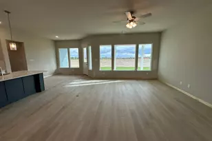 180 Horizon Rd, Valley View, TX 76272 - Photo 9