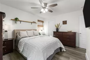 13640 Janwood Ln, Farmers Branch, TX 75234 - Photo 15