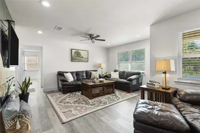 13640 Janwood Lane, Farmers Branch, TX 75234 - Photo 7
