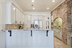 156 S Fork Dr, Hudson Oaks, TX 76087 - Photo 9