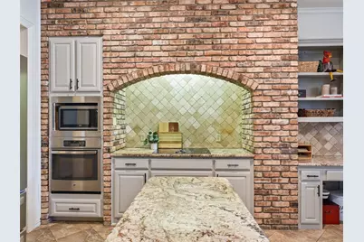 156 S Fork Drive, Hudson Oaks, TX 76087 - Photo 9