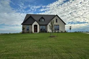 240 Horizon Rd, Valley View, TX 76272 - Photo 3