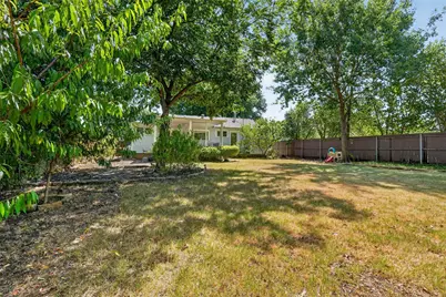 8515 Midway Road, Dallas, TX 75209 - Photo 15
