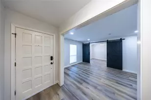 1948 Rambling Ridge Ln, Carrollton, TX 75007 - Photo 3