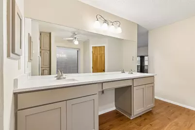 6640 Pleasant Ridge Drive, North Richland Hills, TX 76180 - Photo 19