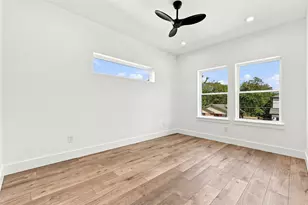 1954 Nomas St, Dallas, TX 75212 - Photo 25