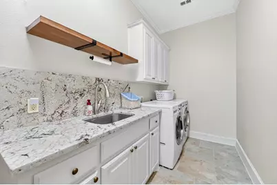 3617 Vineyard Way, Farmers Branch, TX 75234 - Photo 23