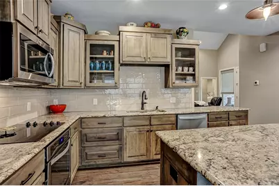 3818 Sumner Court, Sherman, TX 75090 - Photo 3