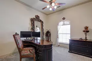 2141 Farrington Ln, Hurst, TX 76054 - Photo 5