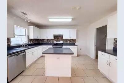 4325 Falcon Drive, Sherman, TX 75092 - Photo 7