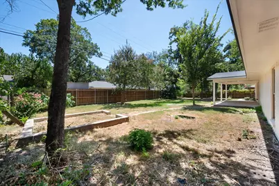 1003 Woodcastle Drive, Corsicana, TX 75110 - Photo 23