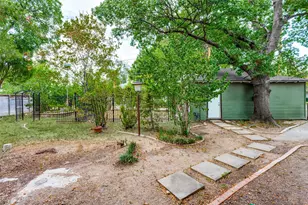 3161 Waldrop Dr, Dallas, TX 75229 - Photo 21