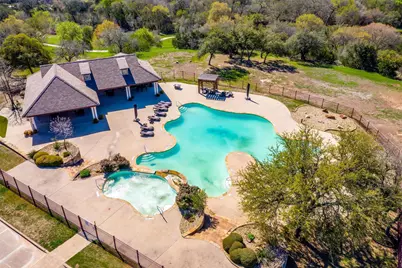 7205 Muirfield Drive, Cleburne, TX 76033 - Photo 33