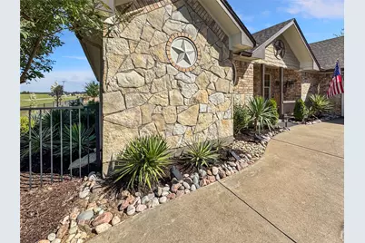 7205 Muirfield Drive, Cleburne, TX 76033 - Photo 3