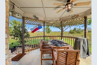 7205 Muirfield Drive, Cleburne, TX 76033 - Photo 19