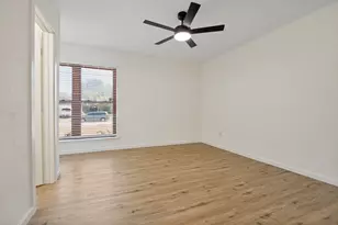 502 Brian Dr, Grand Prairie, TX 75052 - Photo 17