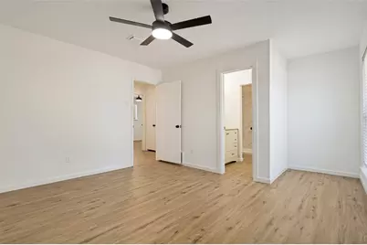 502 Brian Drive, Grand Prairie, TX 75052 - Photo 15