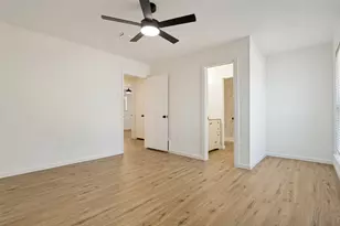 502 Brian Dr, Grand Prairie, TX 75052 - Photo 15