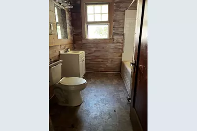 1011 W Walker Street, Denison, TX 75020 - Photo 9