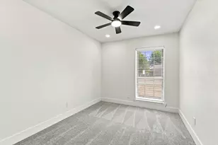 865 Stanford Dr, Lancaster, TX 75134 - Photo 19