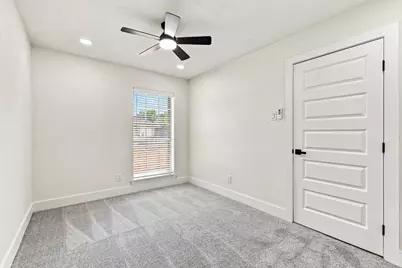 865 Stanford Drive, Lancaster, TX 75134 - Photo 21