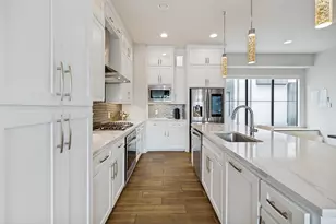 4522 Deere St, Dallas, TX 75204 - Photo 9