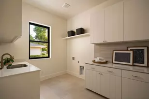 10226 Coppedge Ln, Dallas, TX 75229 - Photo 23