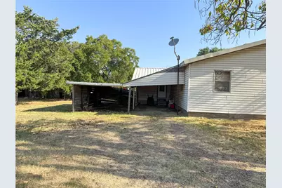 504 S Hall Street, Montague, TX 76251 - Photo 25