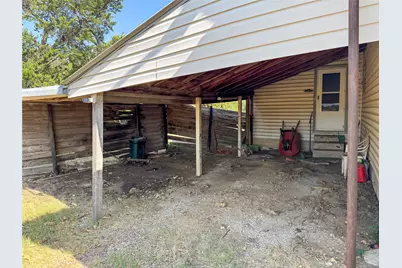 504 S Hall Street, Montague, TX 76251 - Photo 23