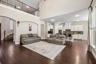 403 Clear Creek Dr, Mansfield, TX 76063 - Photo 9