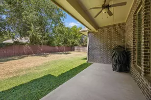 403 Clear Creek Dr, Mansfield, TX 76063 - Photo 35